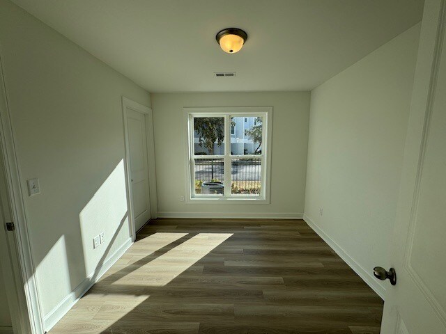 Photo - 909 Baltic Ave