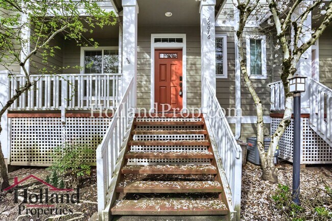 Photo - Charming 2-Bedroom Beaverton Townhome with Attached Garage!