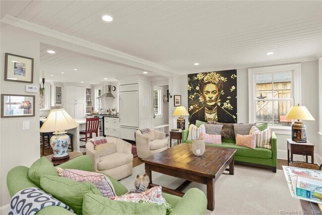 Photo - 40 Church St