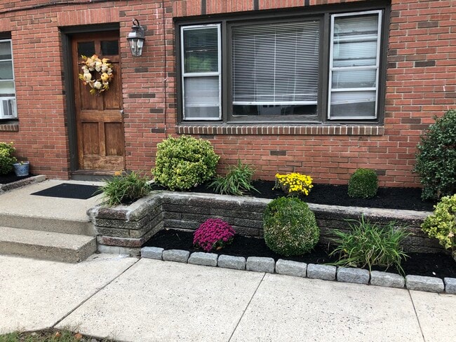 Building Photo - 20 Manners Ave Unit # 6