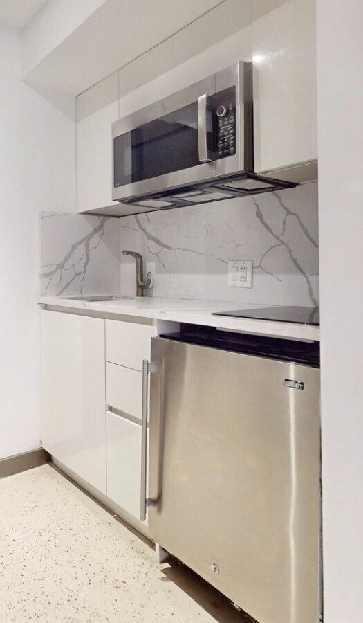 Photo - Open & Airy Luxury Studios Unit 309