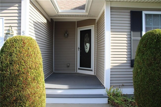 Building Photo - 5 Kristin Ct