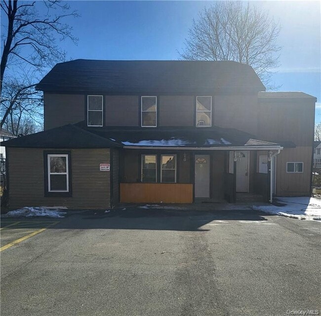 Building Photo - 79 High St Unit 3 Rental