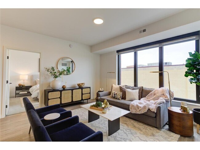 Photo - 270 Hennepin Ave Unit 1019