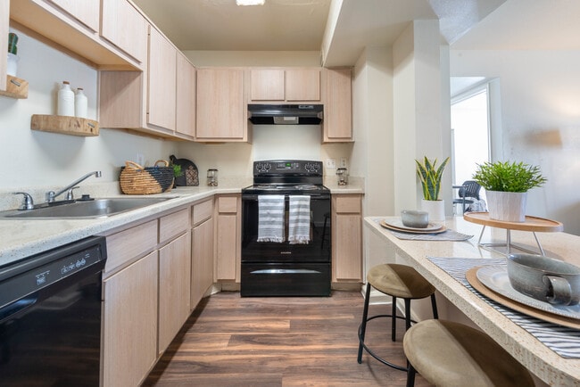 Photo - Centennial Court Apartments- Student Housing