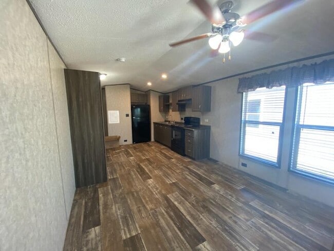 Photo - 15406 FM 3083 Rd