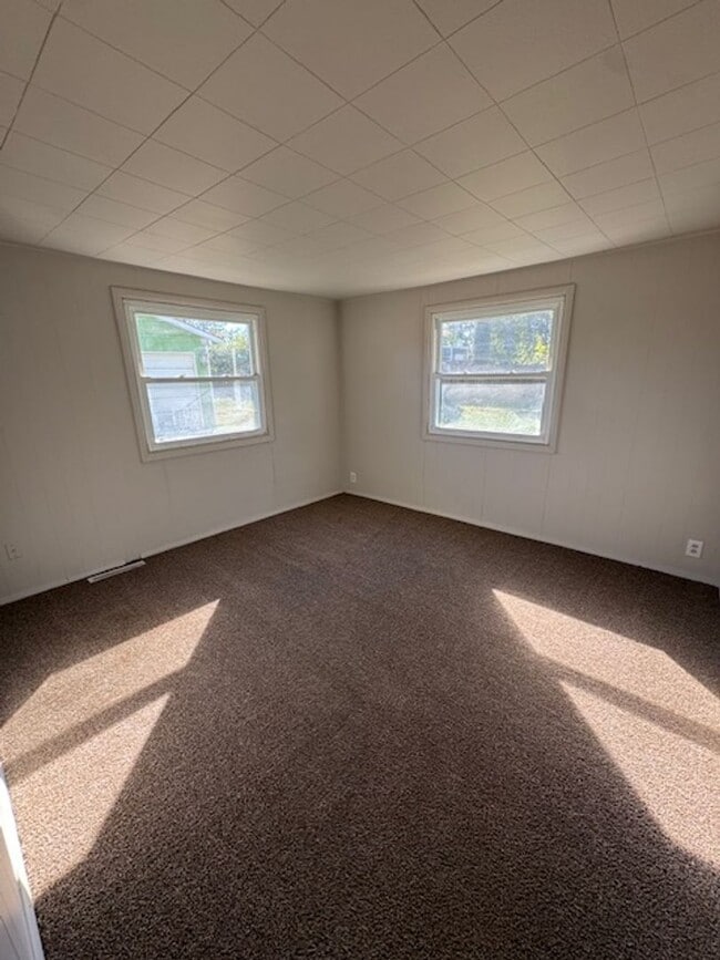 Photo - 2217 Shadybrook Dr