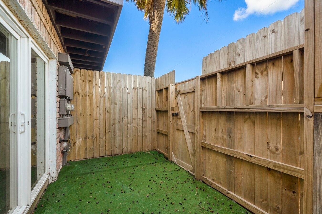 Photo - 711 Holiday Dr