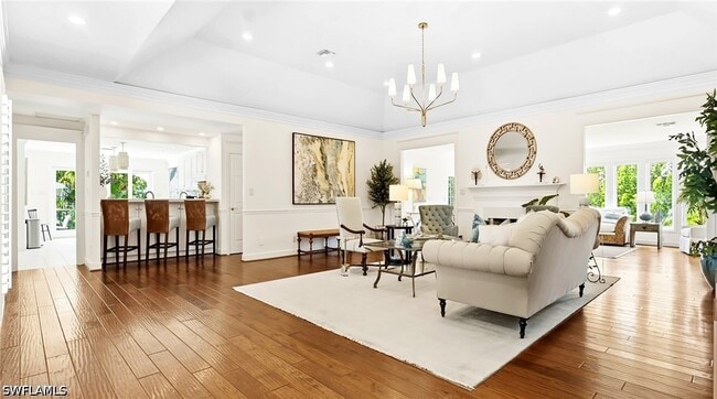 2700 Treasure Ln