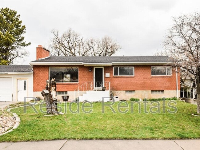 Building Photo - 695 N 150 W