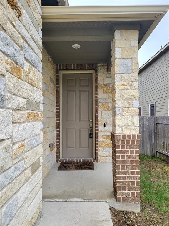 Photo - 817 Solitude Dr