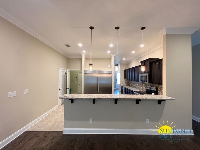 Photo - Gorgeous 4 Bedroom Home in FWB!