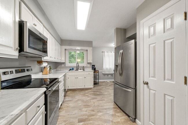 Photo - 1207 Timbers Ln