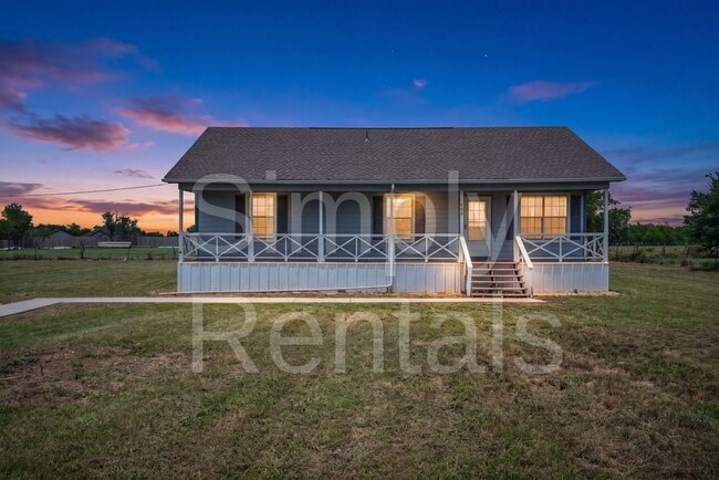 Photo - 479 Mills Way