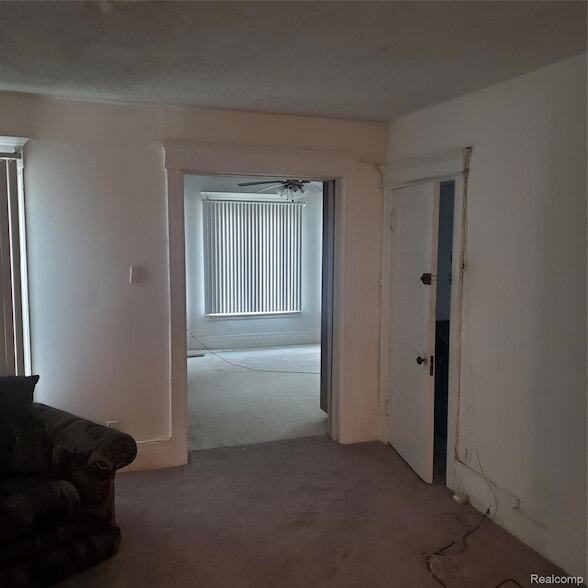 Photo - 1260 Fischer St