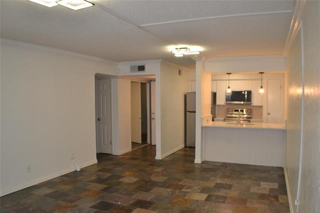 Building Photo - 4859 Cedar Springs Rd Unit 255