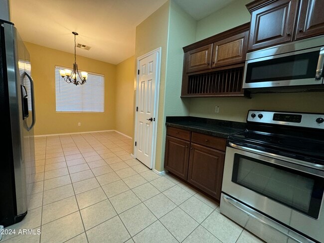 Photo - 2524 W Fawn Dr