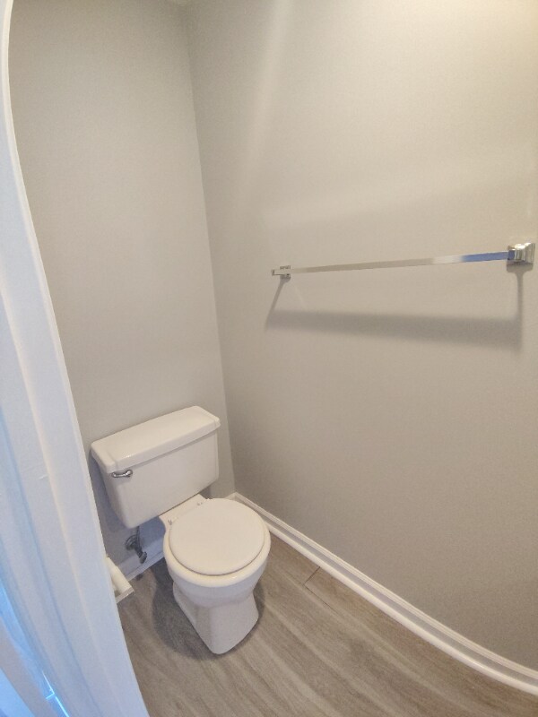 Photo - 4 Ferguson Dr