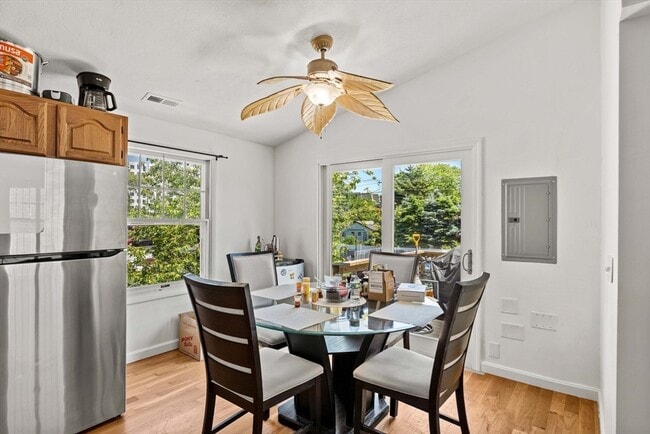 Photo - 50 Arcadia St Unit 2