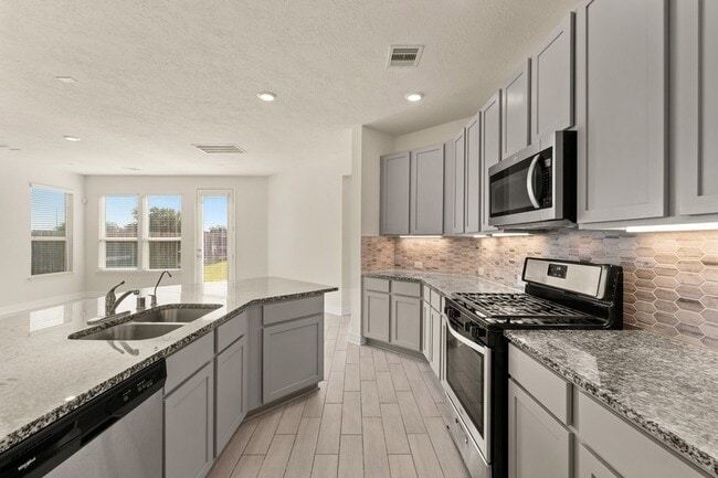 Photo - 4822 Hickory Deer Ln
