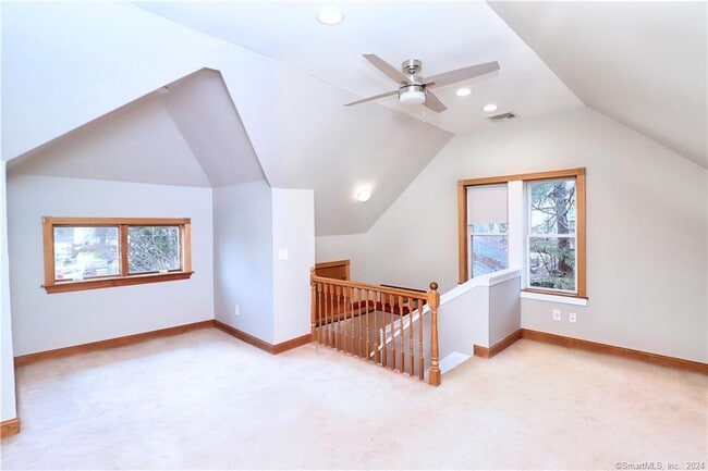 Photo - 165 Elm St Unit 3