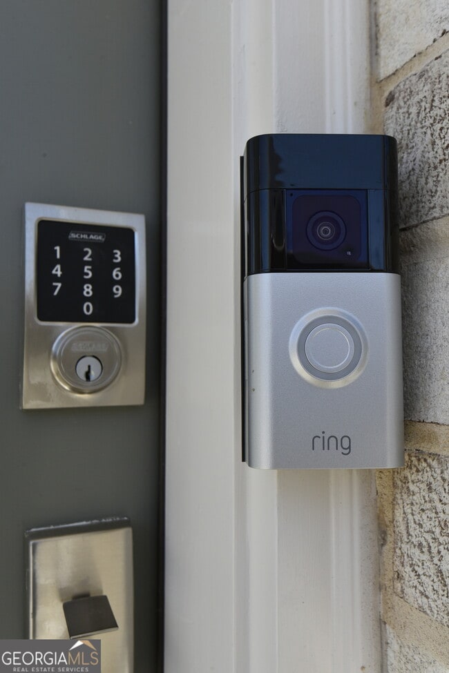 Photo - 2839 Rosehall Way