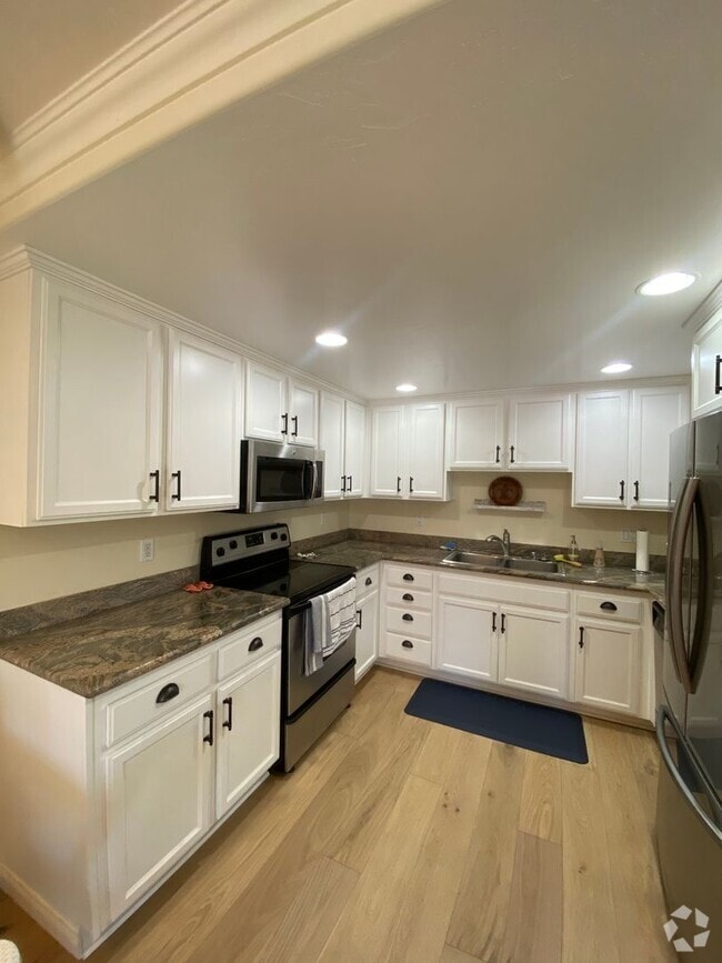 Building Photo - JEWELL Unit JEWELL Rental