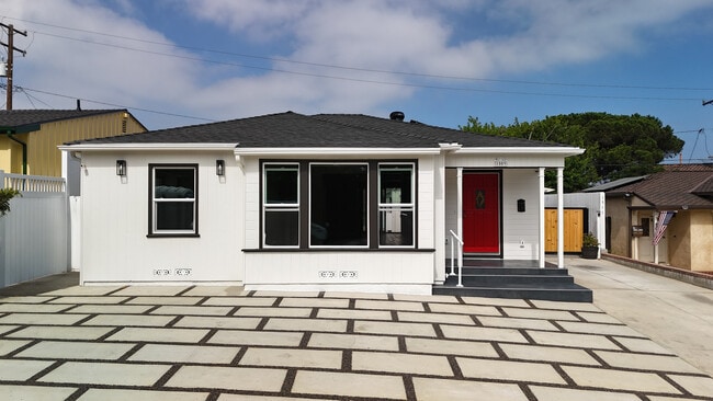 Building Photo - 1509 N Meadows Ave Rental