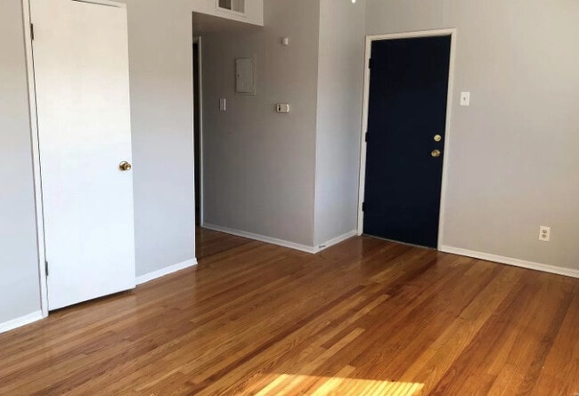 Gravois Hills Apartments - Gravois Hills Apartments