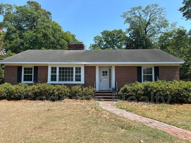 Building Photo - 1607 Azalea Dr