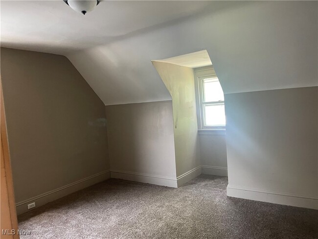 Photo - 1353 Grant St