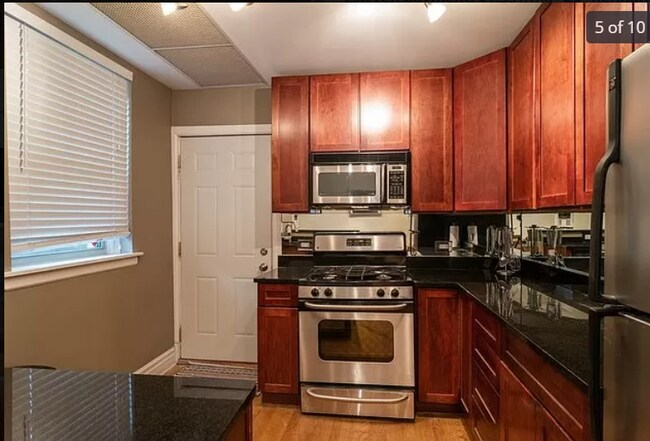 Photo - 72 Pine Ave Unit Garden