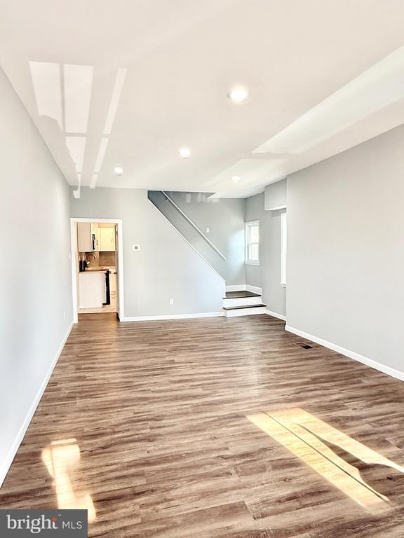 Photo - 307 Washington St