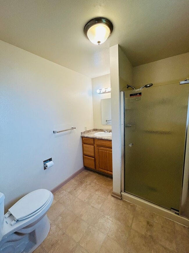 Photo - 3 Bedroom Home located in the heart of town! Close to everything!