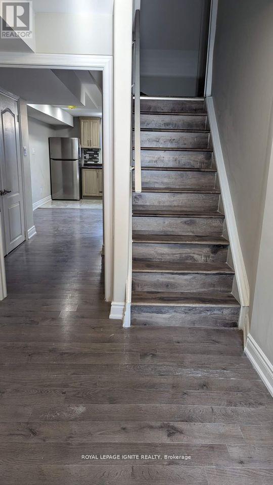 Photo - 5952 Chalfont Crescent