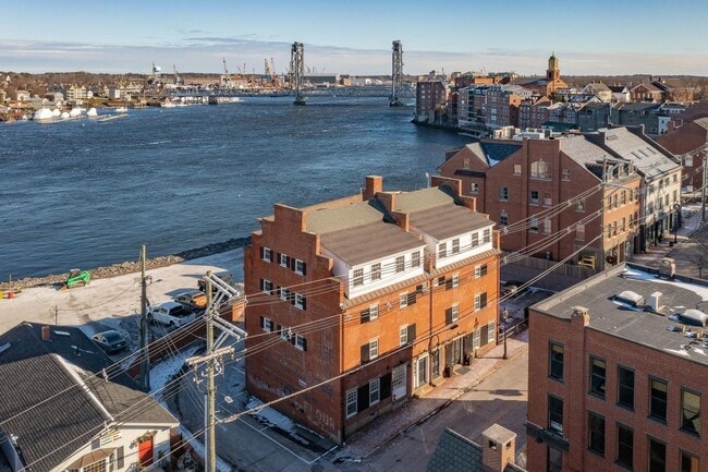 Photo - 205 Market St Unidad 6