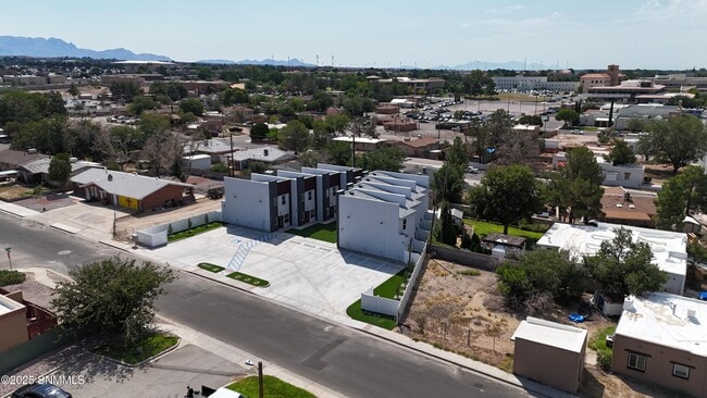 Building Photo - 1390 Monte Vista Ave Unit C Rental
