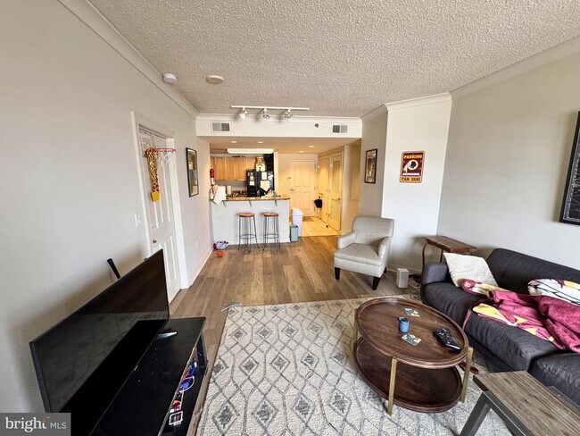 Photo - 777 7th St NW Unit 1006