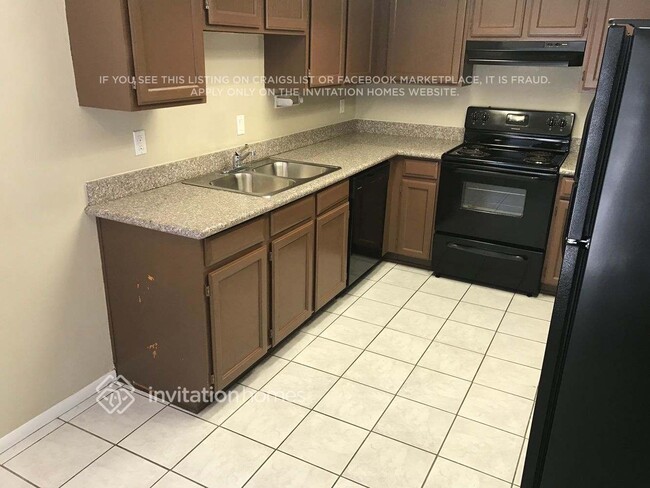 Photo - 9617 N 52nd Dr