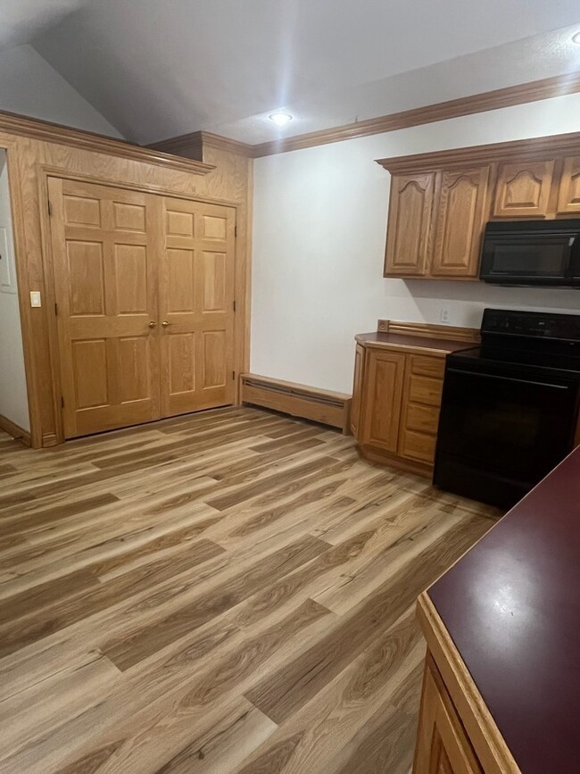 Photo - 53 E Main Ave