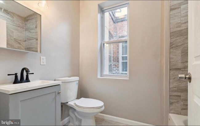 Photo - 5912 Old York Rd Unidad 3RD FLR