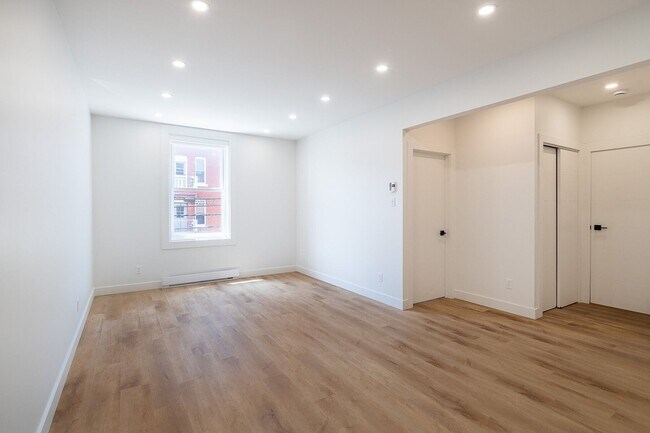 Photo - 297 Rue de Courcelle