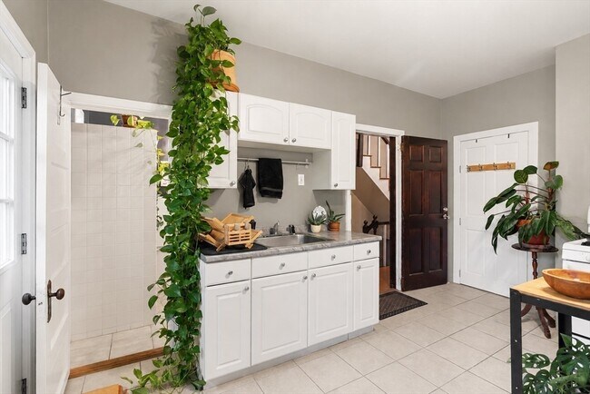 377 Dorchester St Unidad 2