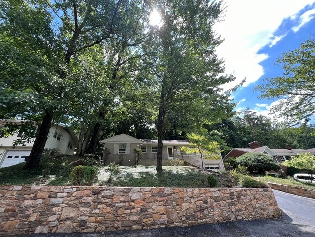 Photo - Heart of South Roanoke-3120 Stoneridge Road