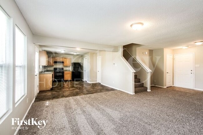 Photo - 10823 Gathering Dr