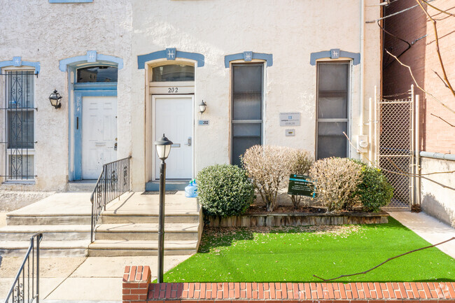 Building Photo - Campus Apartments