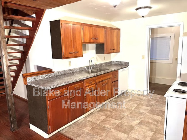 Photo - 11632 SE Beckman Ave