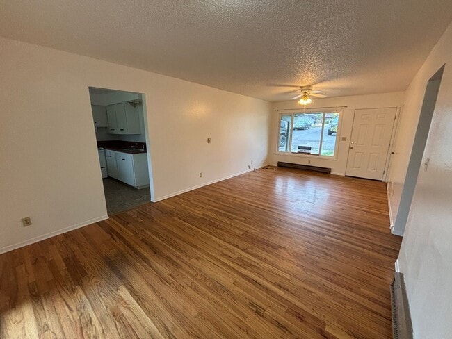 Photo - 802 N 20th Ave Unit Huegel - 802 1/2 N 20th Ave