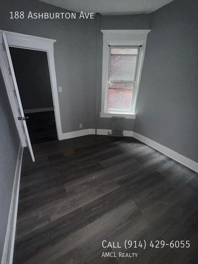 Building Photo - 188 Ashburton Ave Rental