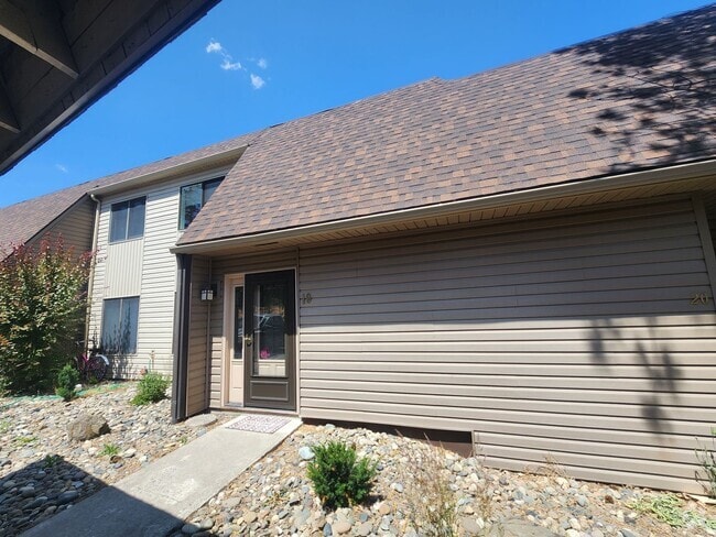 Building Photo - 600 SW Crestview St Unit 19 Rental
